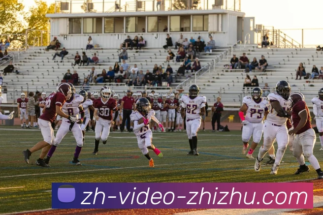 詹姆斯·哈登在2021年季后赛的得分爆发是否因体能管理优化